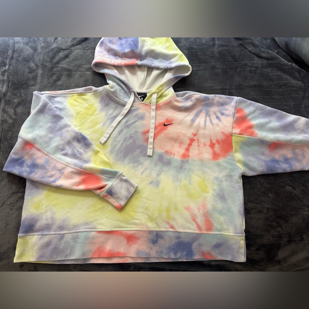 Nike Hoodie Size M Oversized Big Kids Adults Pastel Tie-Dye  Red, Yellow, Blue